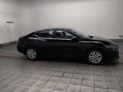 Used 2024 Nissan Sentra S FWD image 11