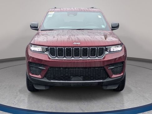 New 2026 Jeep Grand Cherokee Laredo X AWD/4WD image 2