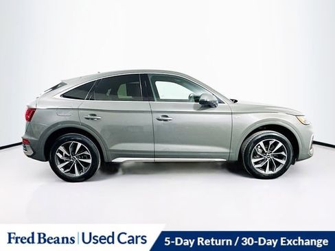 Used 2023 Audi Q5 2.0T Premium w/ Convenience Package image 8
