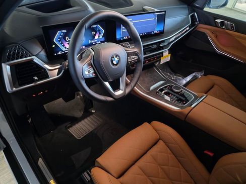 New 2026 BMW X5 sDrive40i w/ Climate Comfort Package RWD image 8