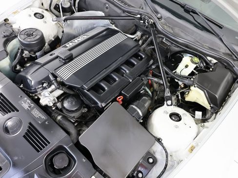 Used 2004 BMW Z4 2.5i image 26