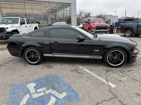 Used 2007 Ford Mustang GT Premium image 35