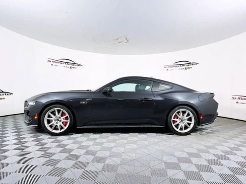 Used 2024 Ford Mustang GT Premium image 5