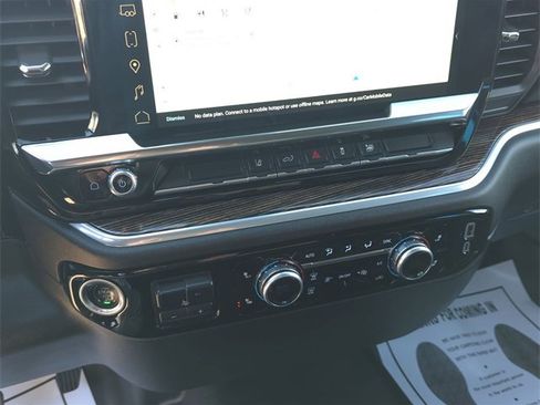 Certified 2024 GMC Sierra 2500 SLE w/ SLE Value Package; image 18