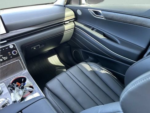 Used 2026 Genesis GV80 2.5T Select AWD/4WD image 12