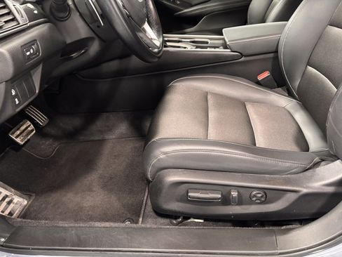 Used 2022 Honda Accord Sport image 11