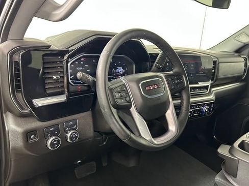 Used 2025 GMC Sierra 1500 Elevation AWD/4WD image 14