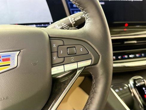Used 2024 Cadillac Escalade ESV Premium Luxury w/ Performance Package AWD/4WD image 22