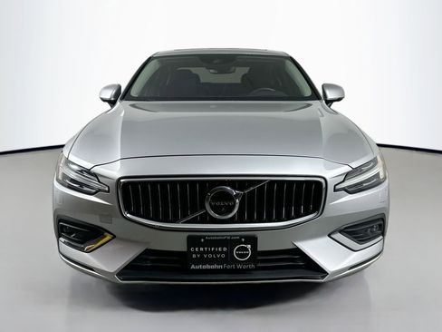 Used 2022 Volvo S60 B5 Inscription w/ Advanced Package AWD/4WD image 2