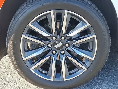 Used 2023 Cadillac Escalade ESV Sport Platinum image 7