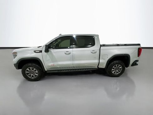 Used 2025 GMC Sierra 1500 AT4X AWD/4WD image 4