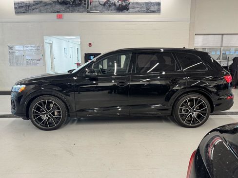 Certified 2025 Audi Q7 Premium Plus w/ Premium Plus Package image 8