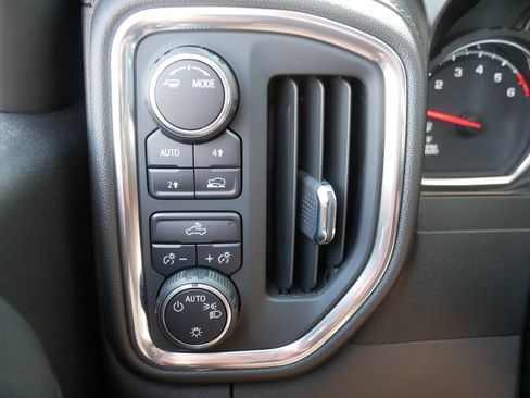 Used 2020 Chevrolet Silverado 1500 LT w/ All-Star Edition AWD/4WD image 26