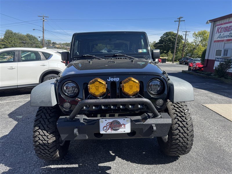 Used 2012 Jeep Wrangler Sport AWD/4WD image 3