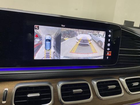 Used 2021 Mercedes-Benz GLE 350 4MATIC image 6