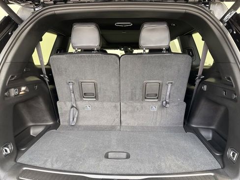 New 2025 Jeep Grand Cherokee L Limited w/ MOPAR Finishing Package image 9