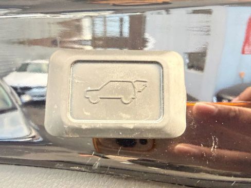 Used 2024 Toyota RAV4 XLE image 29