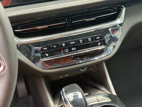 New 2026 Buick Envista Avenir FWD image 29
