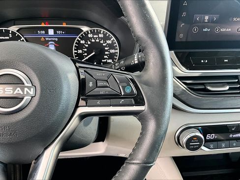 Certified 2024 Nissan Altima 2.5 SL FWD image 25