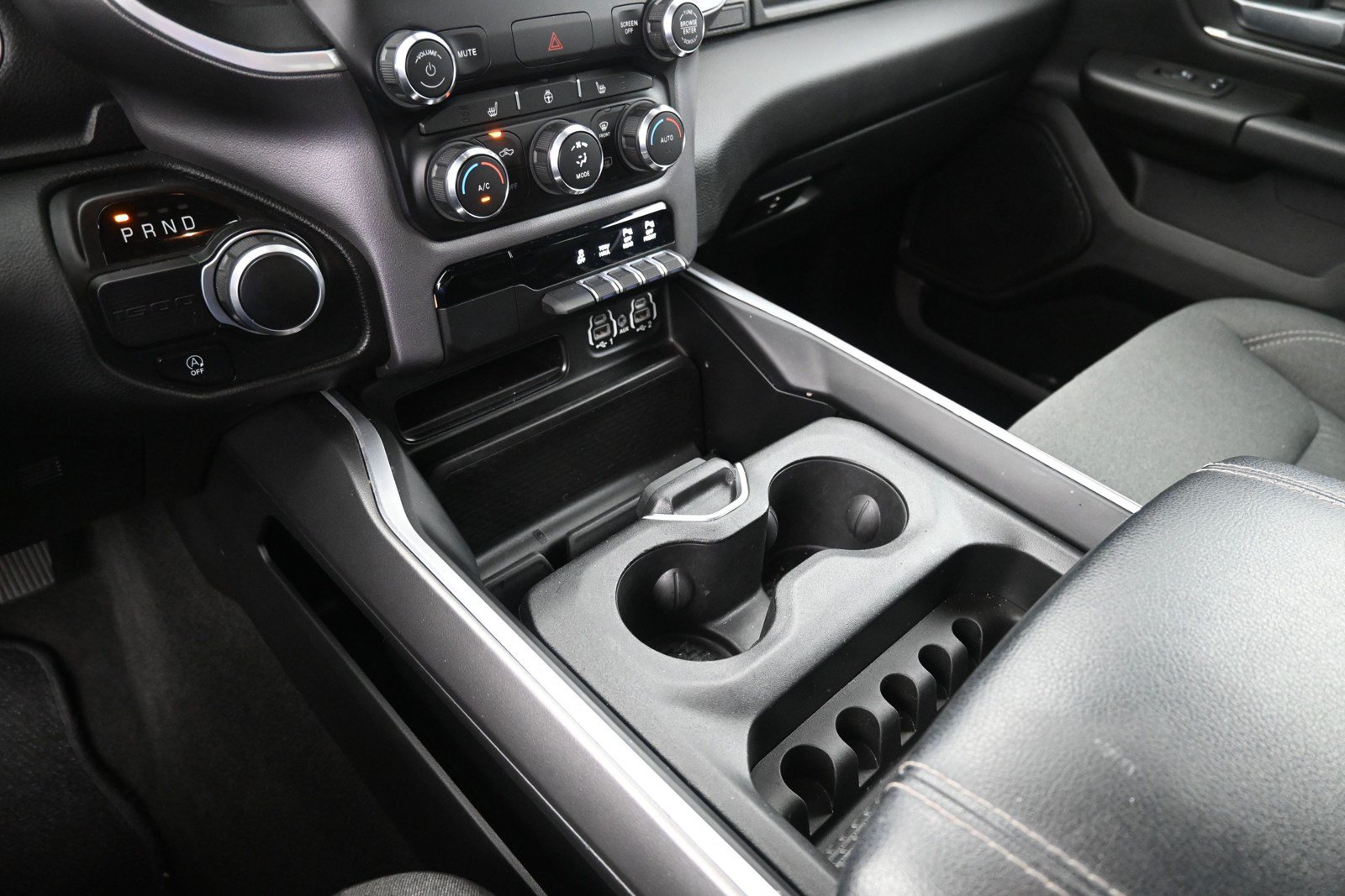Used 2023 RAM 1500 Big Horn RWD image 35