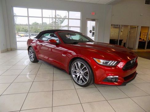 Used 2016 Ford Mustang GT Premium image 30