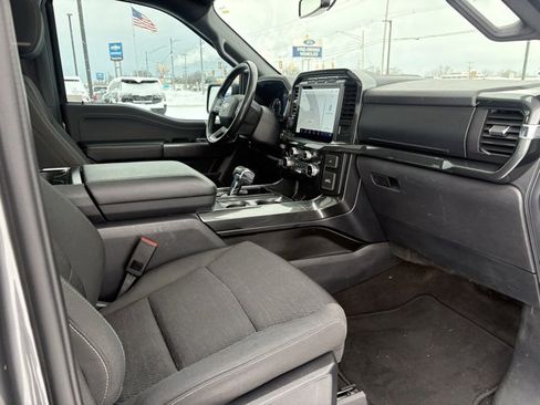 Used 2022 Ford F150 XLT w/ Equipment Group 302A High image 15