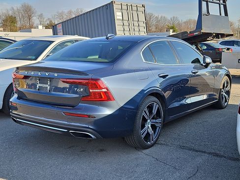 Used 2019 Volvo S60 T6 Inscription image 9