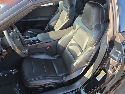 Used 2013 Chevrolet Corvette Coupe image 4