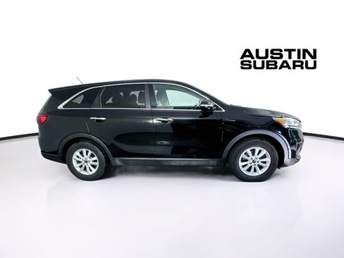 Used 2019 Kia Sorento L FWD image 8
