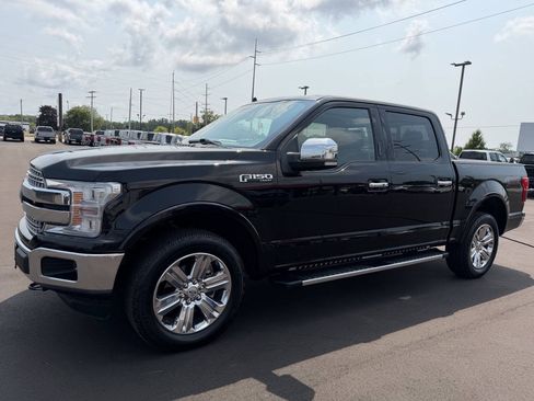 Used 2019 Ford F150 Lariat w/ Equipment Group 502A Luxury AWD/4WD image 4