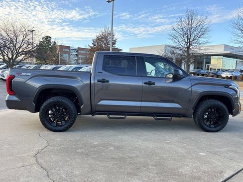 Used 2023 Toyota Tundra SR5 image 2