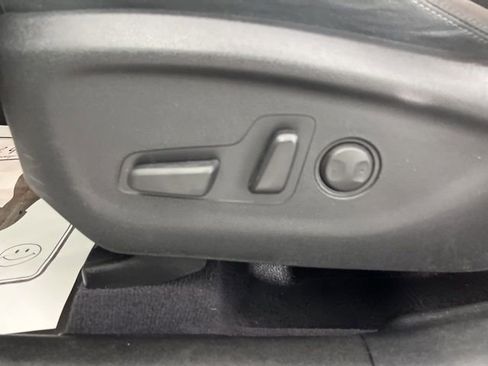 Used 2020 Kia Sorento LX w/ LX I4 Convenience Package image 32