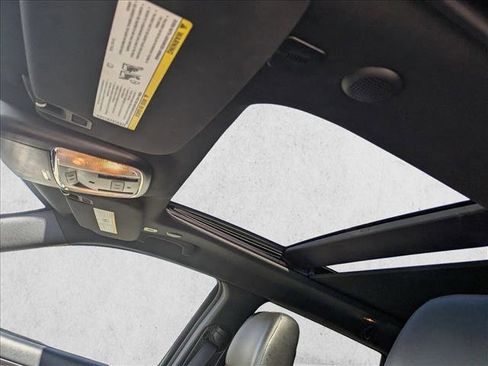 Used 2019 Jeep Grand Cherokee Limited w/ Luxury Group II image 15