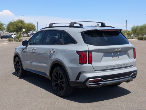 Used 2022 Kia Sorento SX FWD image 3