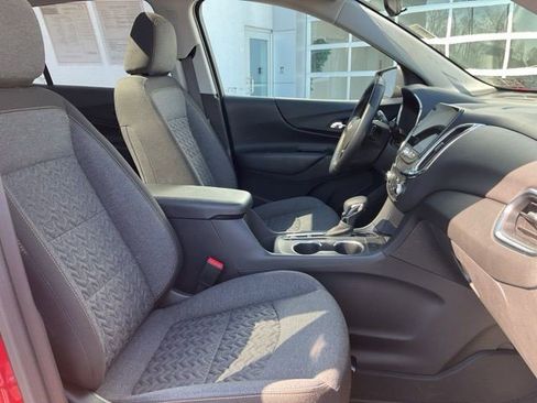 Certified 2024 Chevrolet Equinox LT image 18