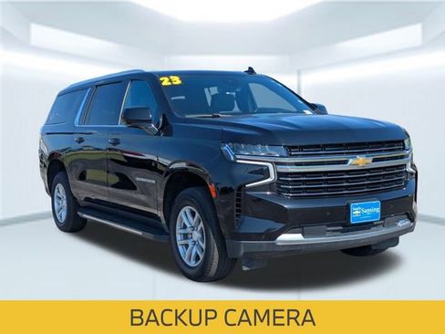 Used 2023 Chevrolet Suburban LT image 8