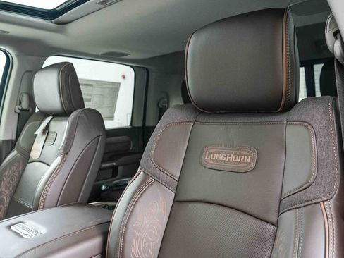 New 2026 RAM 2500 Limited image 30