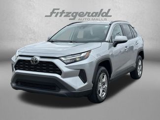 Used 2024 Toyota RAV4 XLE video 2