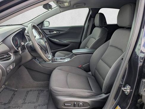 Used 2023 Chevrolet Malibu LT w/ Driver Confidence Package FWD image 12