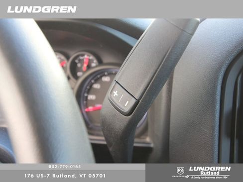 Used 2020 GMC Sierra 1500 4x4 Crew Cab w/ Convenience Package image 29