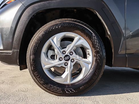 Used 2023 Hyundai Tucson SE AWD/4WD image 11
