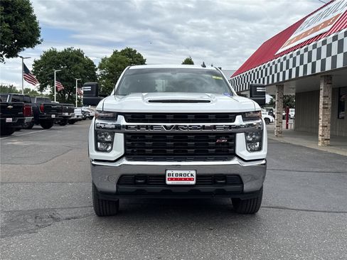 Used 2021 Chevrolet Silverado 2500 LT w/ Z71 Off-Road Package AWD/4WD image 2