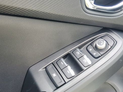 New 2026 Subaru Crosstrek 2.5i Limited AWD/4WD image 9