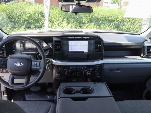 Used 2024 Ford F350 XL RWD image 31