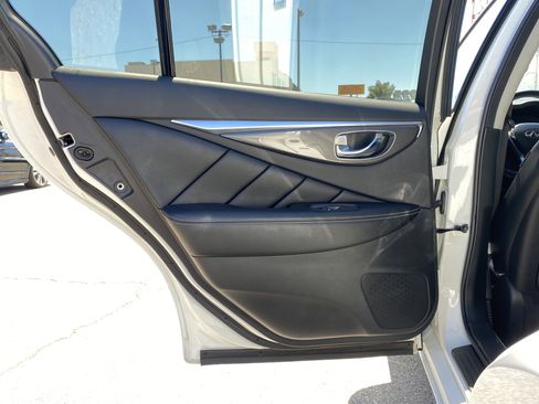 Used 2020 INFINITI Q50 Pure image 14