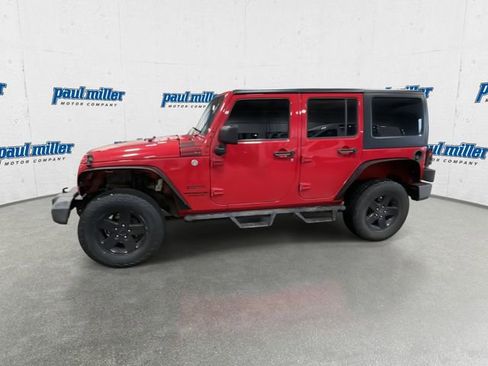 Used 2014 Jeep Wrangler Unlimited Sport image 6