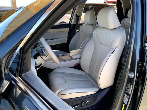 Used 2023 Hyundai Palisade Limited image 8