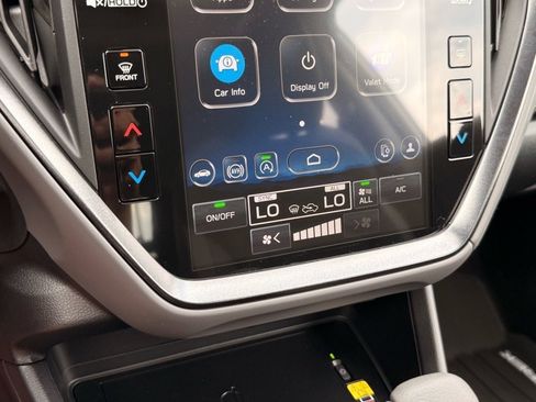 Certified 2025 Subaru Crosstrek 2.5i Limited w/ Crosstrek Mirror Package image 14