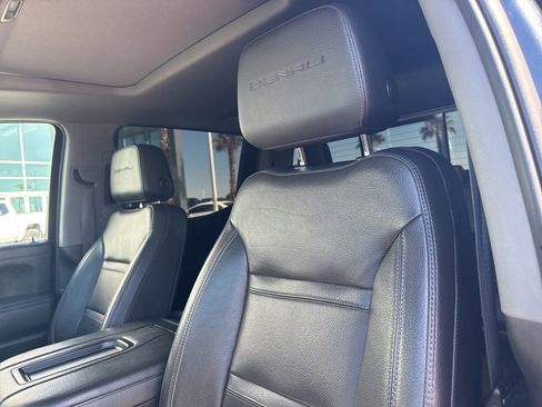 Used 2021 GMC Sierra 1500 Denali w/ Denali Ultimate Package AWD/4WD image 15
