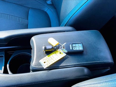 Used 2021 Honda Civic Sport Touring image 15